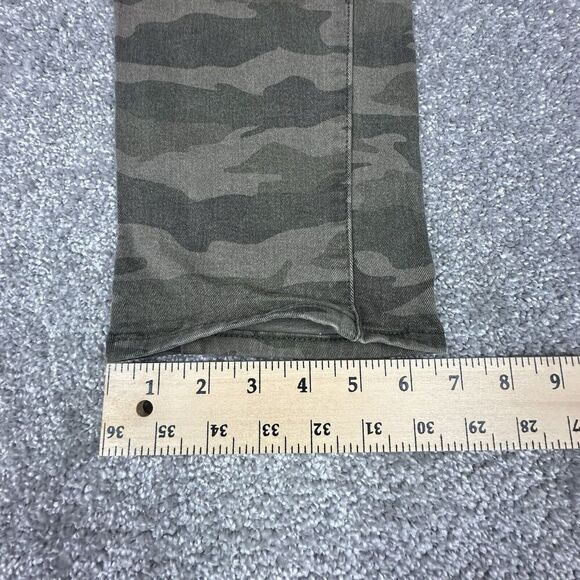 Levis 311 Shaping Skinny Jeans Womens 22 Straight Leg Camo Pants - Picture 4 of 8